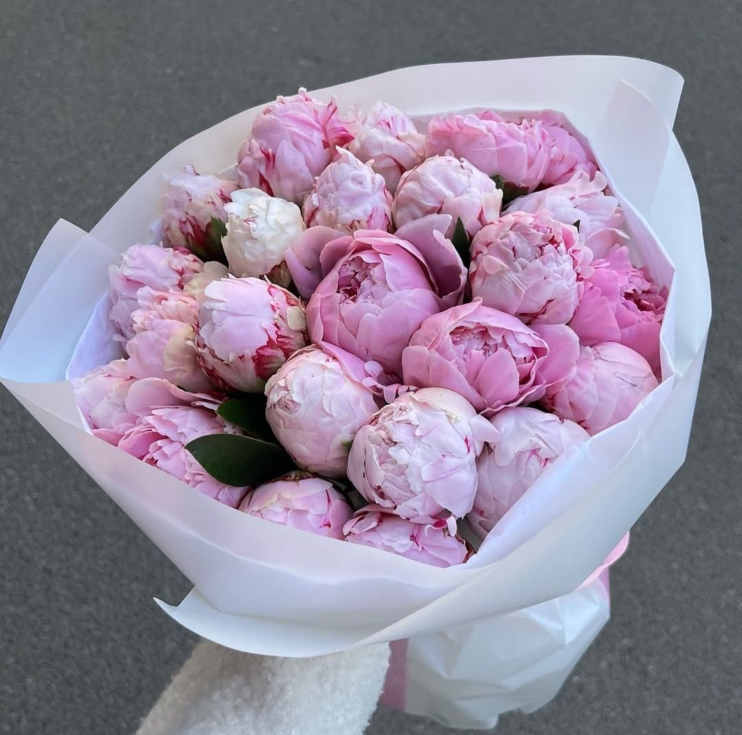 25 Pink Peonies Bouquet | Peony Flower | Sarah Bernhardt | luxury flowers